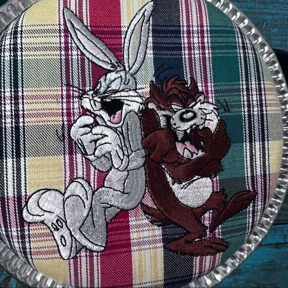 Vintage 90s Looney Tunes Bugs Bunny & Taz Plaid Water Canteen - Picture 4 of 9